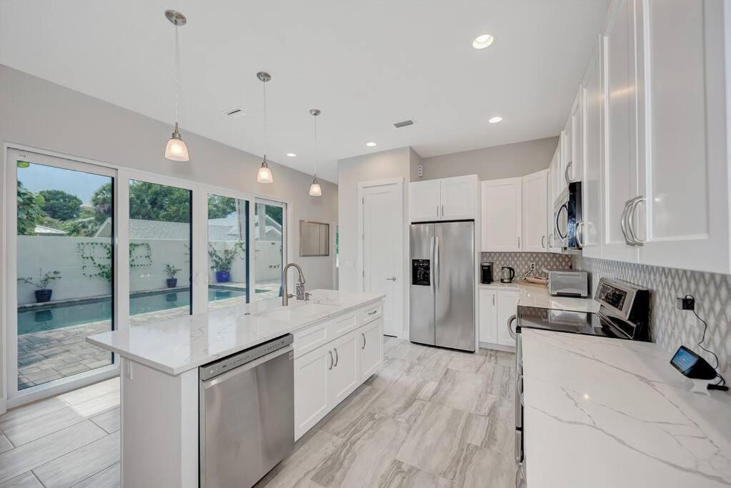 Casa vacanze Courtyard With Pool, & Sauna Close To & Center Sarasota